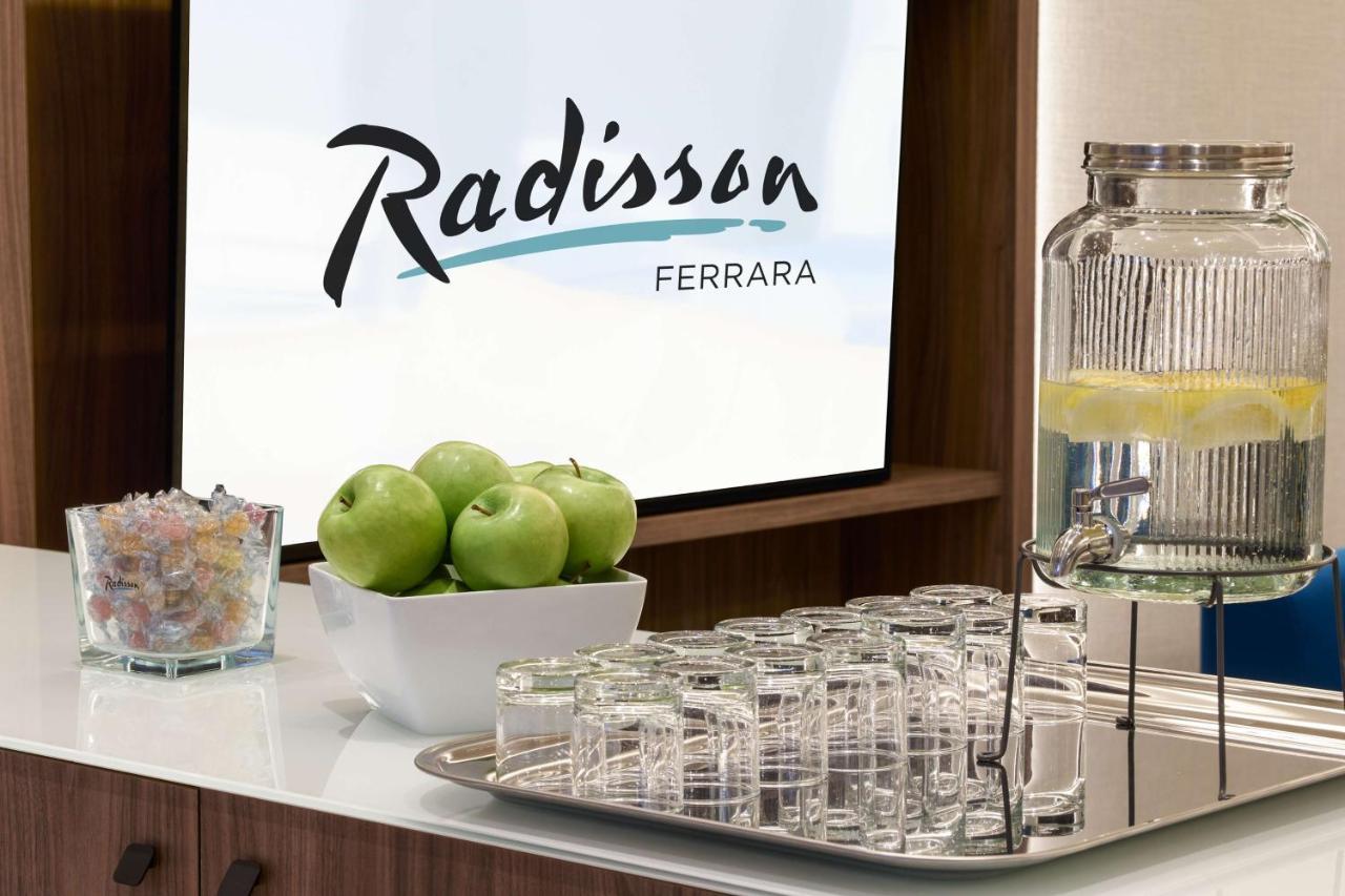Radisson Hotel Ferrara Exteriör bild